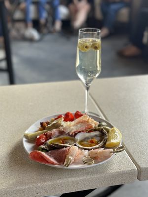 Kimpton Cottonwood Hotel by null