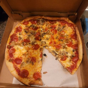 Da Vinci's Pizza - Small sausage, pepperoni, mushrooms, & onion - Pizza Near Me - Charlotte, North Carolina Da Vinci's Pizza - Small sausage, pepperoni, mushrooms, & onion - Pizza Near Me - Charlotte, North Carolina