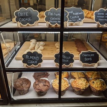 Le Reveil Coffee - Coffee & Tea Near Me - New York, New York