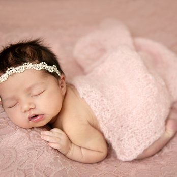 Edelweiss Photography - Newborn Photographer Utah County - Session Photography Near Me - Eagle Mountain, Utah