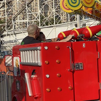 Luna Park - Amusement Parks Near Me - Brooklyn, New York Luna Park - Amusement Parks Near Me - Brooklyn, New York