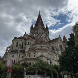 Franz von Assisi Kirche am Mexikoplatz - Unique angle