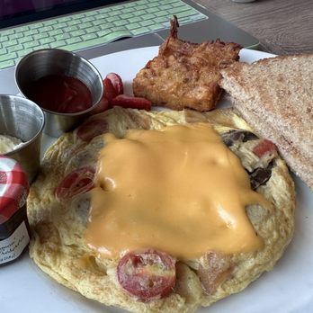 Tide Room - Omelette - Cocktail Bars Near Me - Ocean City, Maryland Tide Room - Omelette - Cocktail Bars Near Me - Ocean City, Maryland