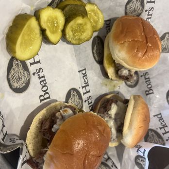 Sofie's Whiskey & Wine - Beef and Giardiniera Sandwich - Delis Near Me - Woodstock, Illinois