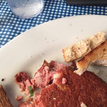 Moke's Bread & Breakfast - Found a piece of hair under my corned beef hash!!!! Disgusting !!! - Breakfast & Brunch Near Me - Kailua, Hawaii