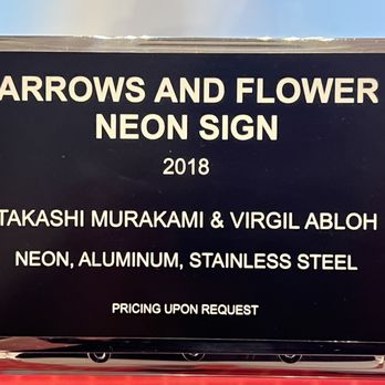 Wynn Plaza Shops - Public art for sale - Shopping Centers Near Me - Las Vegas, Nevada