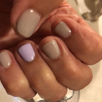 Helen's Nails - Gel manicure - Nail Salons Near Me - Lemon Grove, California