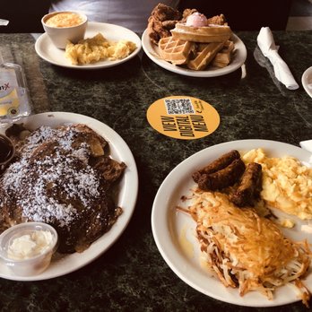 Metro Diner - Chicken and waffles and French Toast - Breakfast & Brunch Near Me - Jacksonville Beach, Florida