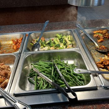 Amherst Buffet - The sautéed string beans were good - Chinese Near Me - Tonawanda, New York