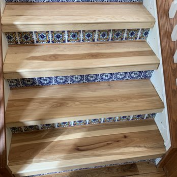 Castillo Flooring - Wood treads with ceramic tile risers - Flooring Near Me Castillo Flooring - Wood treads with ceramic tile risers - Flooring Near Me