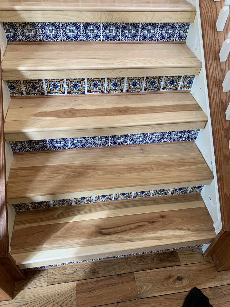 Slide of Castillo Flooring