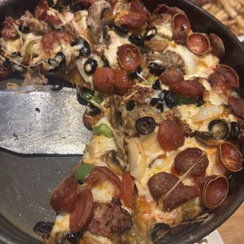 BJ's Restaurant & Brewhouse - Pizza Near Me - Sacramento, California