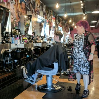 Floyd's 99 Barbershop - Barbers Near Me - Naperville, Illinois Floyd's 99 Barbershop - Barbers Near Me - Naperville, Illinois