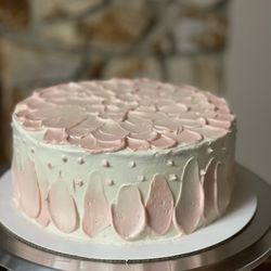 Picket Fences Bakery - Gluten free 8 inch cake