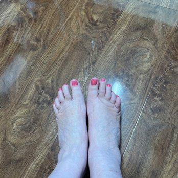 Instant Nails & Spa - Gel toes. - Nail Salons Near Me - Chico, California
