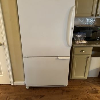 London Properties, Ltd - Refrigerator left - Real Estate Services Near Me - Clovis, California