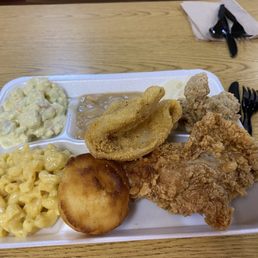 Small but good buffet. Enjoyed just about everything I got. Chicken is so good. Small but good buffet. Enjoyed just about everything I got. Chicken is so good.