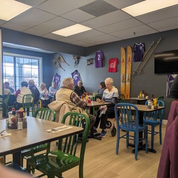 A&B's Breakfast and Brunch Diner - Diners Near Me - Eliot, Maine A&B's Breakfast and Brunch Diner - Diners Near Me - Eliot, Maine
