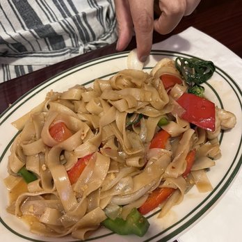 Bangkok Garden - Drunk noodles - Thai Near Me - Virginia Beach, Virginia Bangkok Garden - Drunk noodles - Thai Near Me - Virginia Beach, Virginia