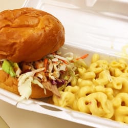 South Side BBQ Company Truck - Pulled Pork Sammy w/ Pepper Jack Mac & Cheese