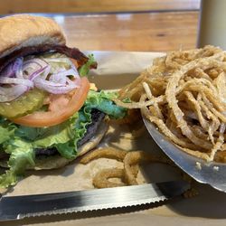 Tower Burger Co - Buffalo blue burger
