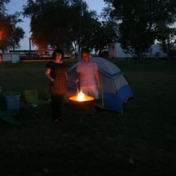 Country Campgrounds - Camping!