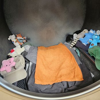 Coast Laundry - Wash + Fold - Coast Laundry Super Dryer - Laundry Services Near Me - Hawthorne, California Coast Laundry - Wash + Fold - Coast Laundry Super Dryer - Laundry Services Near Me - Hawthorne, California