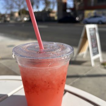 Lilly’s Cafe - Lemonade - Cafes Near Me - East Los Angeles, California Lilly’s Cafe - Lemonade - Cafes Near Me - East Los Angeles, California