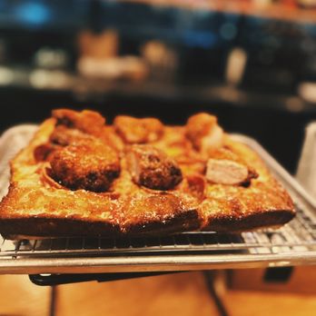 Emmy Squared Pizza - Navy Yard - Pizza Near Me - Washington, DC, District of Columbia
