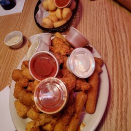 Chicken bites, jalapeño cheese bites, mozzarella sticks & corn fritters. All from the apps selection.