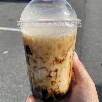 Tealux® Cafe - Honey Jasmine Milk Tea - Bubble Tea Near Me - Norfolk, Virginia