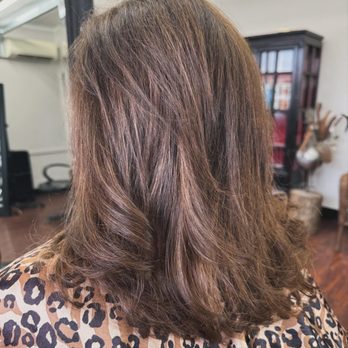 Bellaisima Design Studio - Kelle Judah - She asked for a natural dimensional brunette that would cover her grey with easy upkeep and simple styling. - Hair Salons Near Me - Corvallis, Oregon Bellaisima Design Studio - Kelle Judah - She asked for a natural dimensional brunette that would cover her grey with easy upkeep and simple styling. - Hair Salons Near Me - Corvallis, Oregon