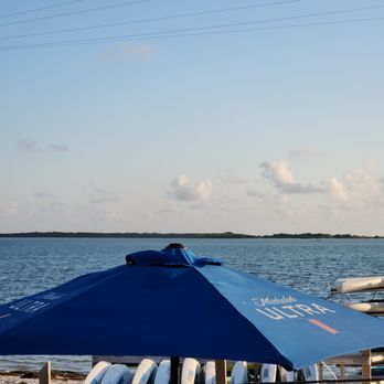High & Dry Grill - a view of the ocean - Tiki Bars Near Me - Dunedin, Florida