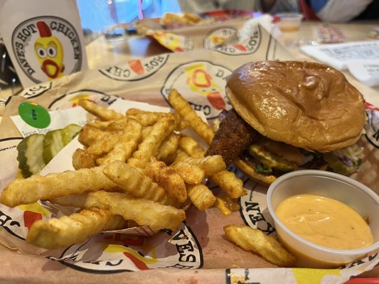 Dave's Hot Chicken by null