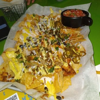 Dave & Buster's Gloucester - Chicken Nachos - American Near Me - Blackwood, New Jersey