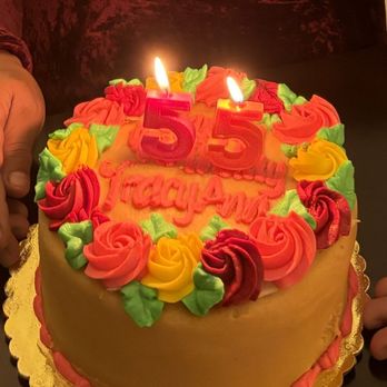 Liliha Bakery - Chantily cake - Bakeries Near Me - Honolulu, Hawaii