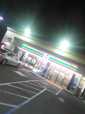 7-Eleven by null
