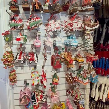 Kringle's Midway - Kringles in Midway | Rees's Roots - Toy Stores Near Me - Midway, Utah