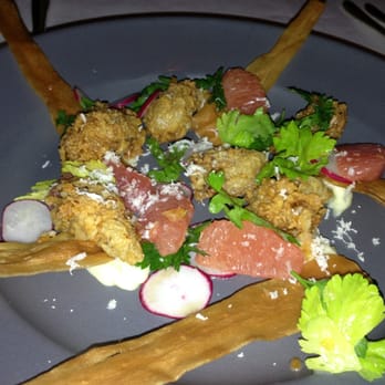 Jeffrey's - Fried Gulf Oysters, Parsnip Purée, Rio Grapefruit, Habanero Vinaigrette, Fresh Horseradish - American Near Me - Austin, Texas Jeffrey's - Fried Gulf Oysters, Parsnip Purée, Rio Grapefruit, Habanero Vinaigrette, Fresh Horseradish - American Near Me - Austin, Texas