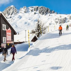 Berghaus Toni - Direct access to the ski pistes and hiking trails in  Winter and Summer