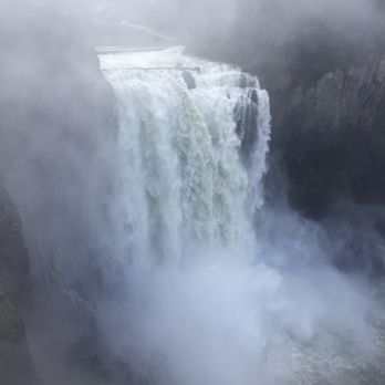 Snoqualmie Falls - So misty! - Parks Near Me - Snoqualmie, Washington