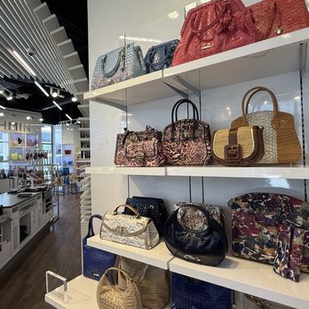 Brahmin Handbag Outlet - Leather Goods Near Me - West Palm Beach, Florida
