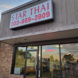 Star Thai - The entrance to Star Thai.