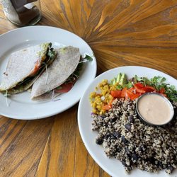 City Beach Organics - Italian Melt and SW Quinoa Bowl