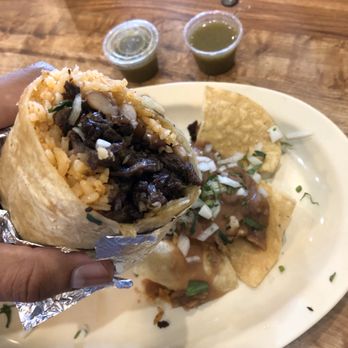 El Taco Llama - Burrito carne asada extra well done - Mexican Near Me - Van Nuys, California