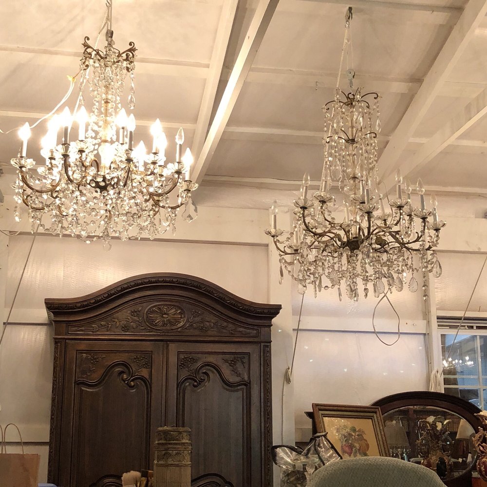 RIBBONS’N’ROSES ANTIQUES Updated September 2024 5137 Eureka Rd