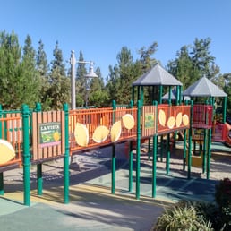 Very clean cute playground! Very clean cute playground!