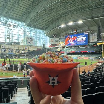 Daikin Park - Stadiums & Arenas Near Me - Houston, Texas