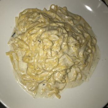 Celestino Restaurant - Fettuccini Alfredo - Italian Near Me - Pasadena, California