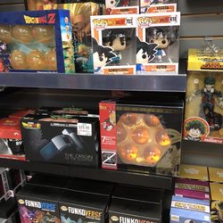 Game Stop - More toys